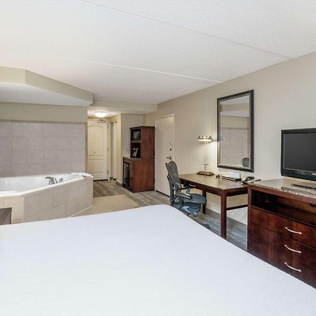 Hilton Garden Inn Richmond Airport Sandston Exterior foto