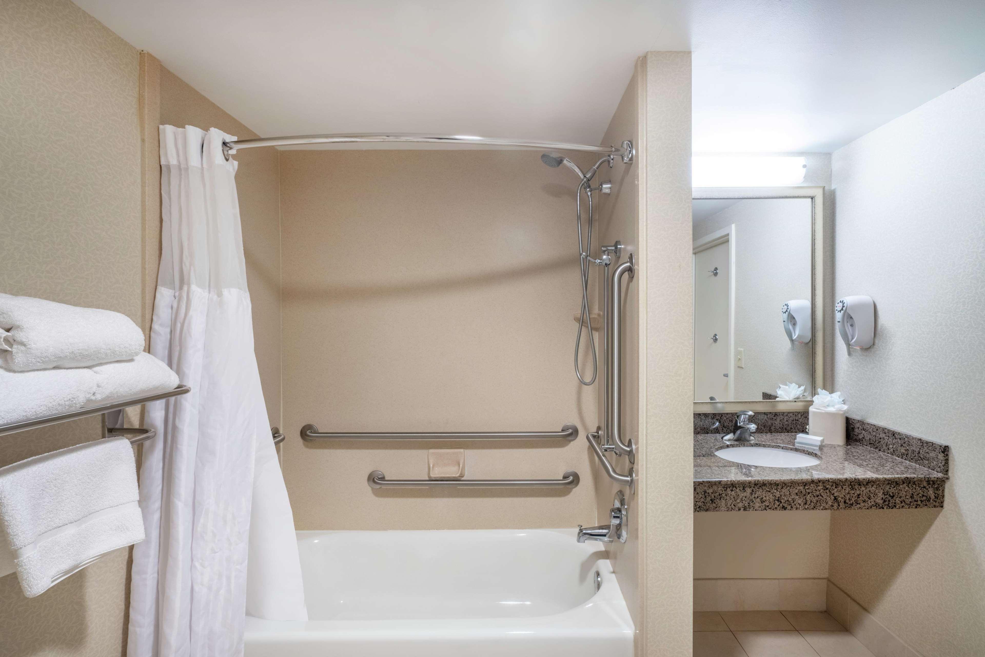 Hilton Garden Inn Richmond Airport Sandston Exterior foto