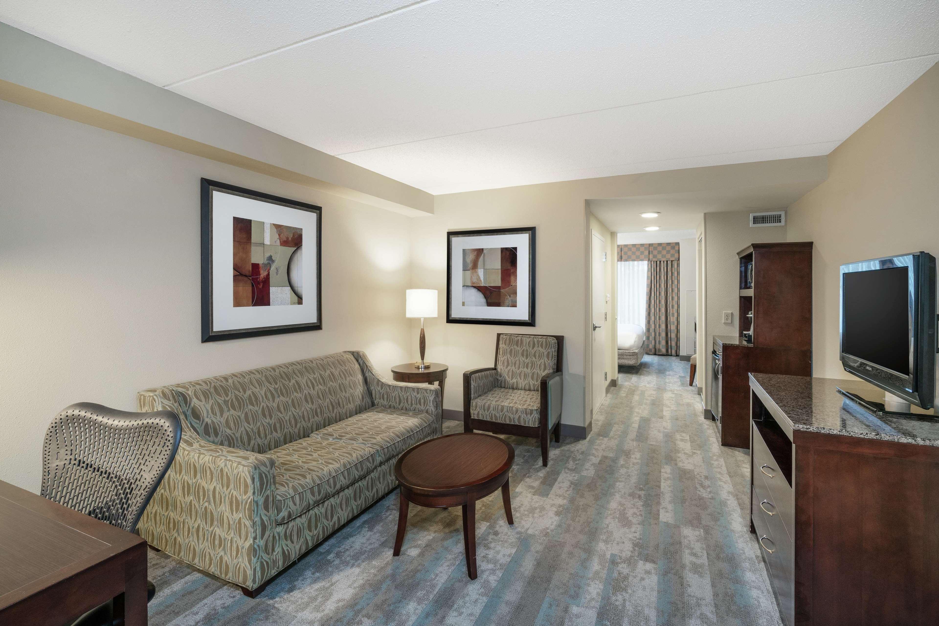 Hilton Garden Inn Richmond Airport Sandston Exterior foto
