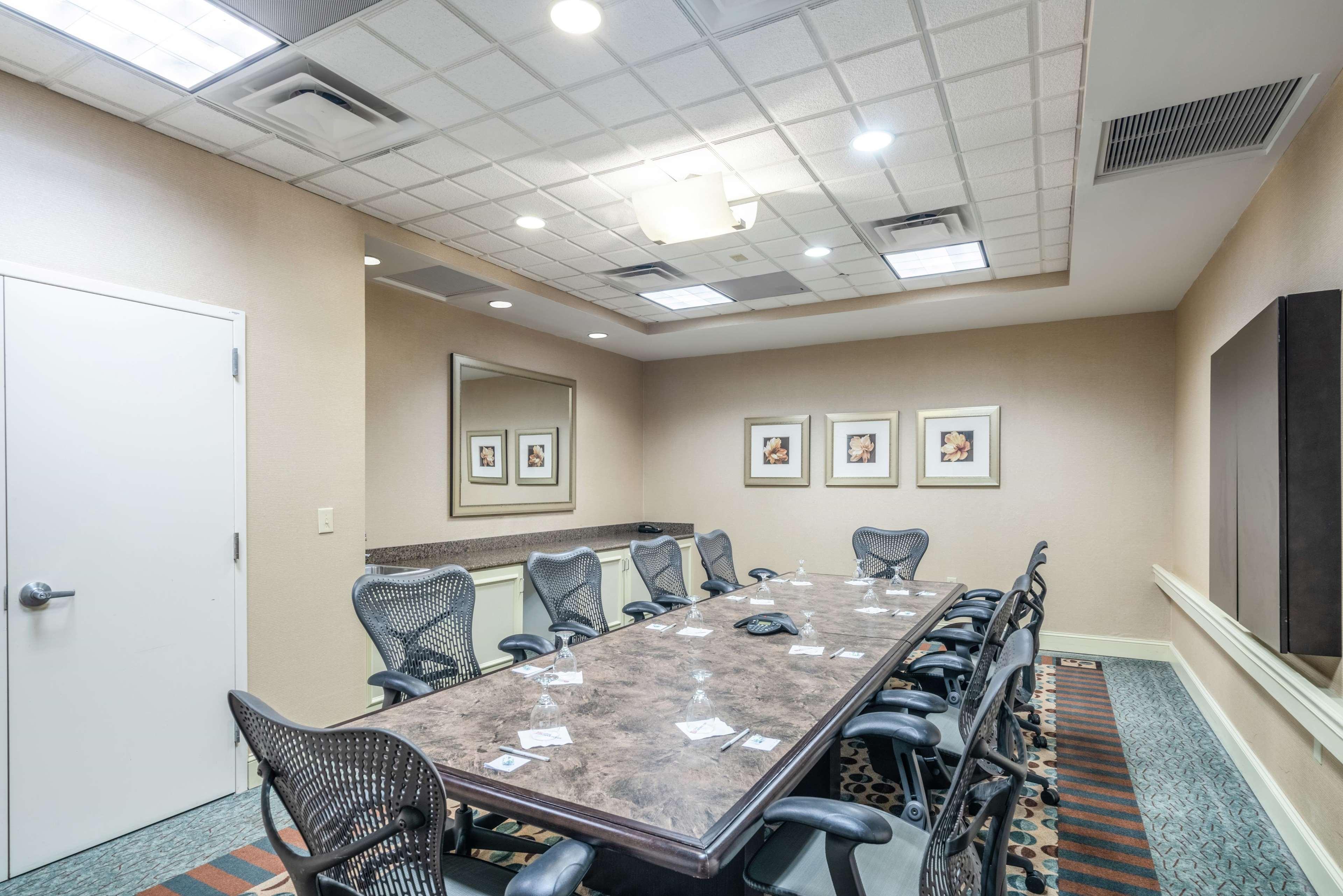 Hilton Garden Inn Richmond Airport Sandston Exterior foto